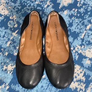 Lucky brand flats